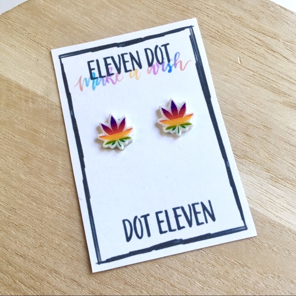 Rainbow Pride Pot Leaf Weed Marijuana Earrings - Picture 1 of 8